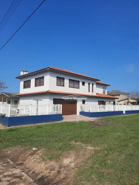 Foto 2 de Casa com 4 quartos à venda, 396m2 em Balneario Arroio Do Silva - SC