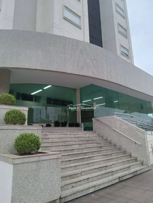 Apartamento com 2 quartos à venda, 100m2 em Centro, Ararangua - SC - imagem 3 Foto 3 de Apartamento com 2 quartos à venda, 100m2 em Centro, Ararangua - SC