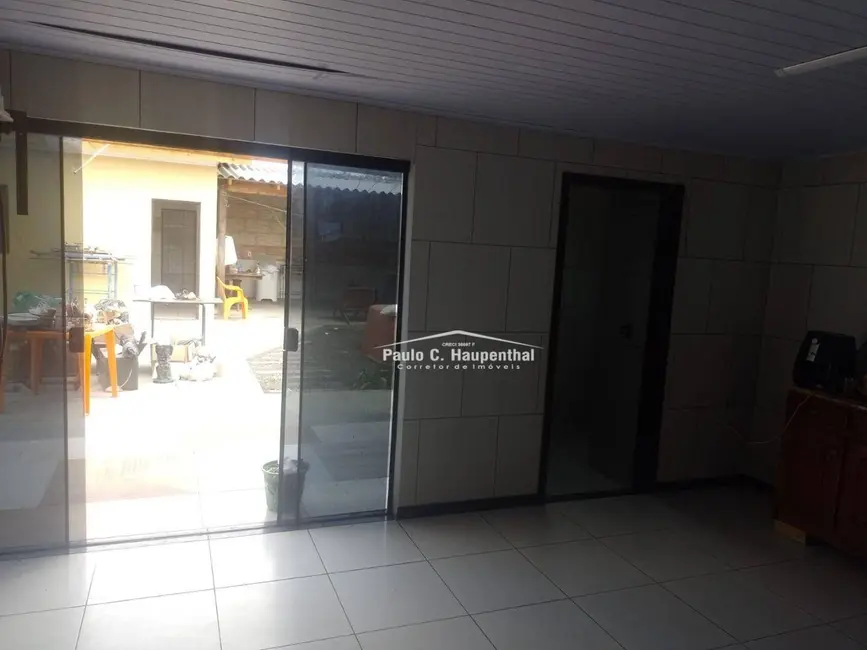 Foto 9 de Casa com 3 quartos à venda e para alugar, 360m2 em Centro, Balneario Arroio Do Silva - SC