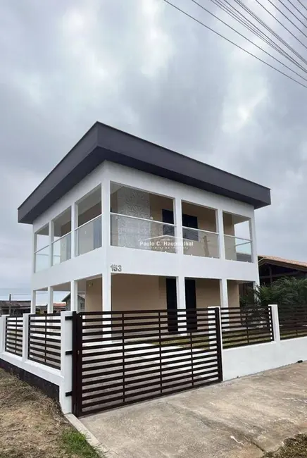 Foto 1 de Casa com 2 quartos à venda, 312m2 em Balneario Arroio Do Silva - SC