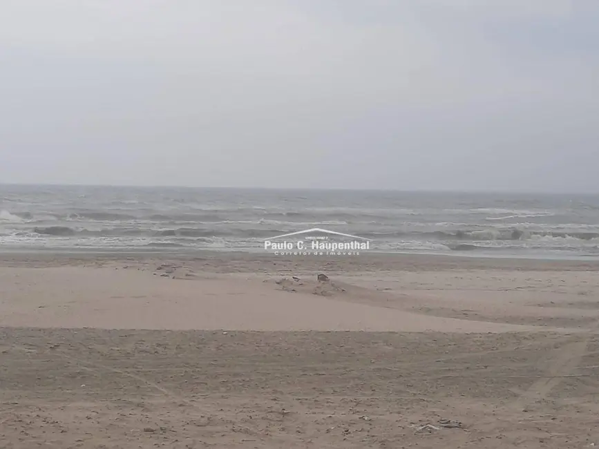 Foto 3 de Casa com 3 quartos à venda, 217m2 em Balneario Arroio Do Silva - SC