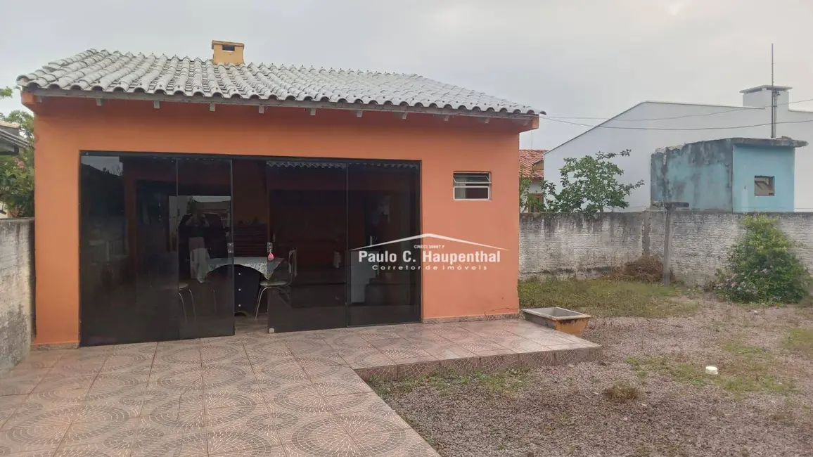 Foto 3 de Casa com 3 quartos à venda, 300m2 em Balneario Arroio Do Silva - SC
