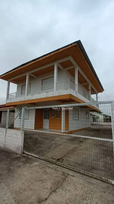 Foto 2 de Casa com 4 quartos à venda, 300m2 em Balneario Arroio Do Silva - SC