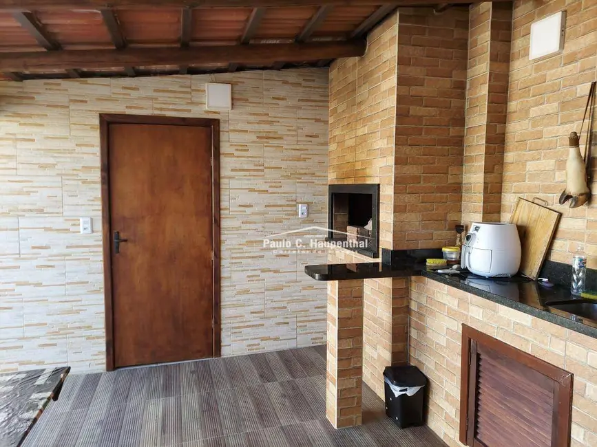 Foto 8 de Casa com 5 quartos à venda, 360m2 em Centro, Balneario Arroio Do Silva - SC