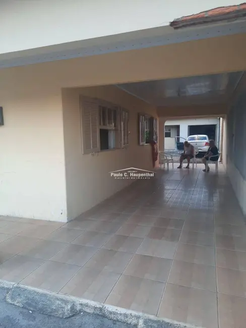 Foto 3 de Casa com 5 quartos à venda, 381m2 em Balneario Arroio Do Silva - SC