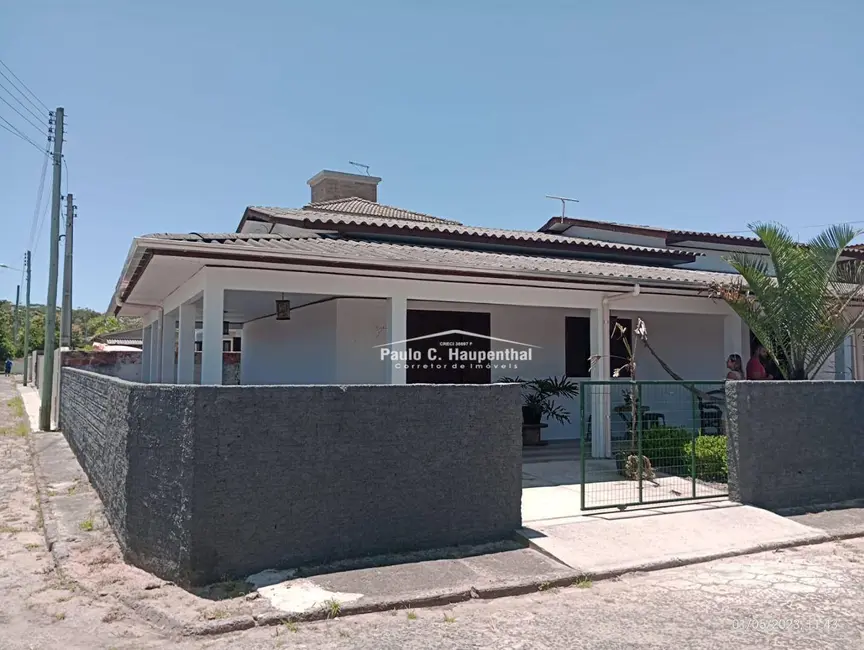 Foto 2 de Casa com 3 quartos à venda, 323m2 em Sanga da Areia, Ararangua - SC