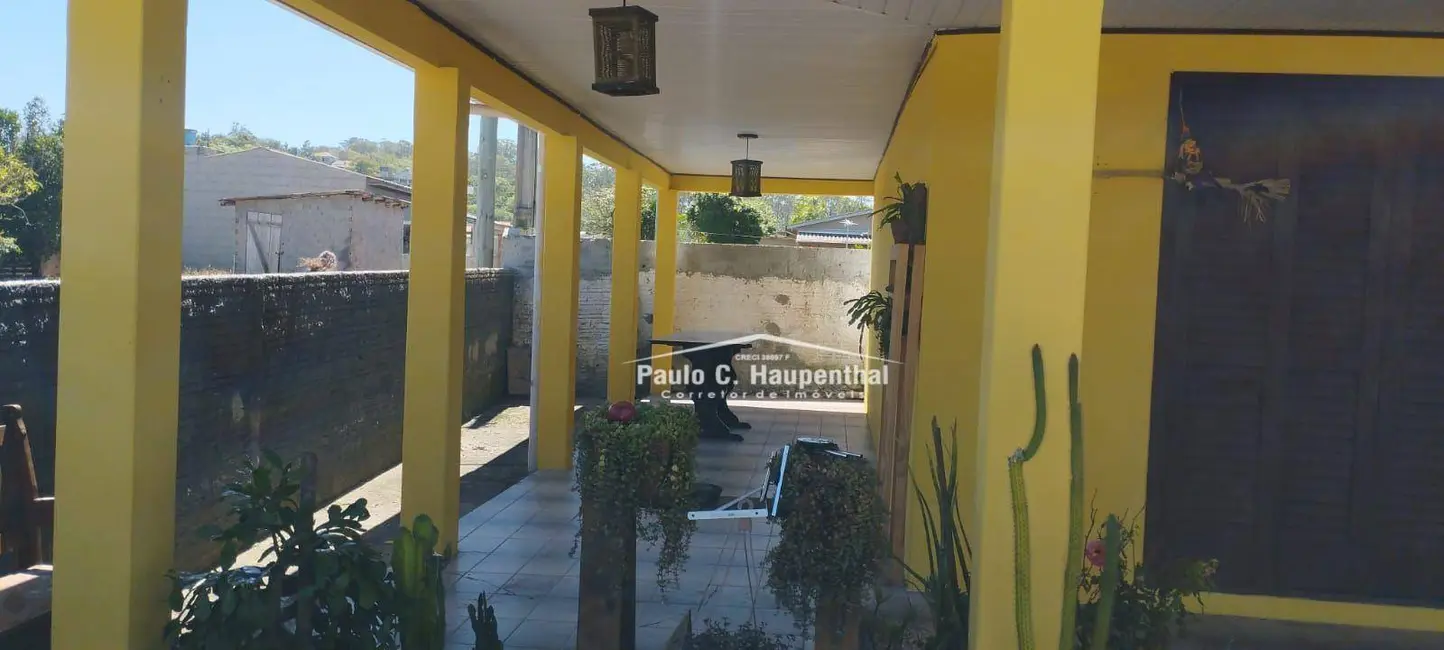 Foto 2 de Casa com 3 quartos à venda, 323m2 em Sanga da Areia, Ararangua - SC
