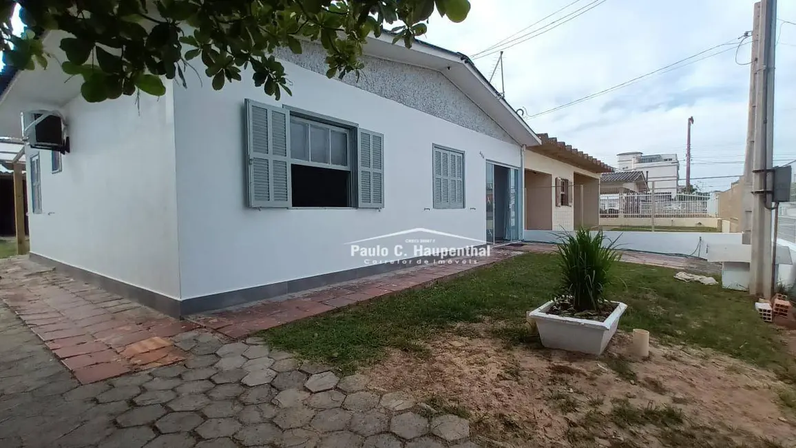 Foto 2 de Casa com 2 quartos à venda, 330m2 em Centro, Balneario Arroio Do Silva - SC