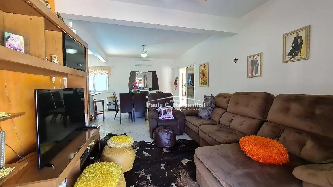 Foto 7 de Casa com 5 quartos à venda, 378m2 em Ubatuba, Sao Francisco Do Sul - SC