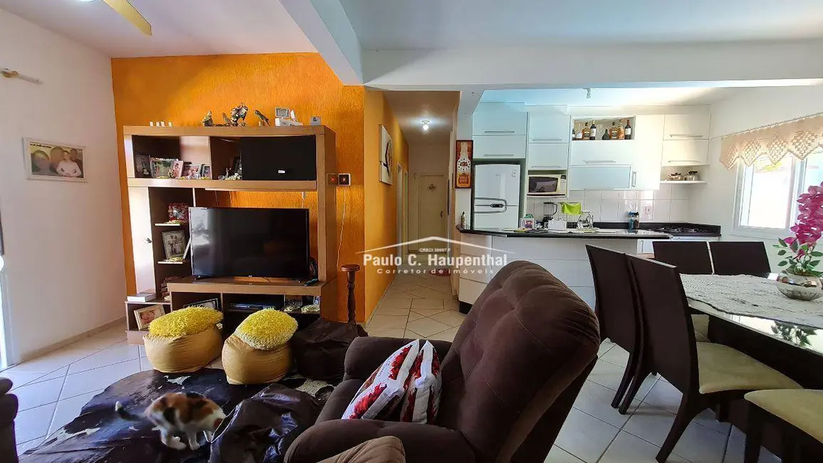 Foto 4 de Casa com 5 quartos à venda, 378m2 em Ubatuba, Sao Francisco Do Sul - SC