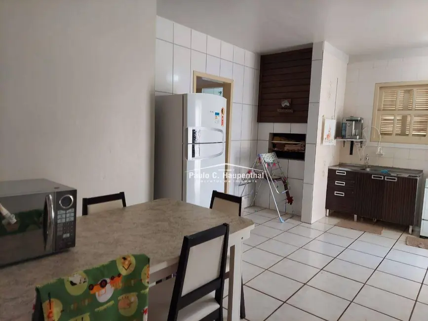 Foto 9 de Casa com 4 quartos à venda, 360m2 em Balneario Arroio Do Silva - SC