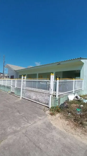 Foto 8 de Casa com 3 quartos à venda, 300m2 em Balneario Arroio Do Silva - SC