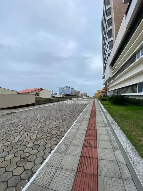 Foto 2 de Apartamento com 2 quartos à venda, 83m2 em Centro, Balneario Arroio Do Silva - SC