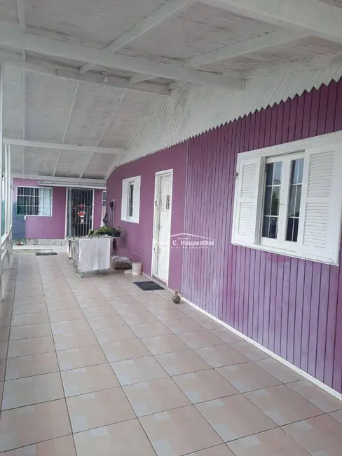 Foto 2 de Casa com 4 quartos à venda, 300m2 em Balneario Arroio Do Silva - SC