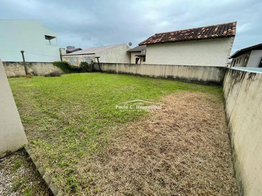 Foto 6 de Casa com 3 quartos à venda e para alugar, 360m2 em Balneario Arroio Do Silva - SC