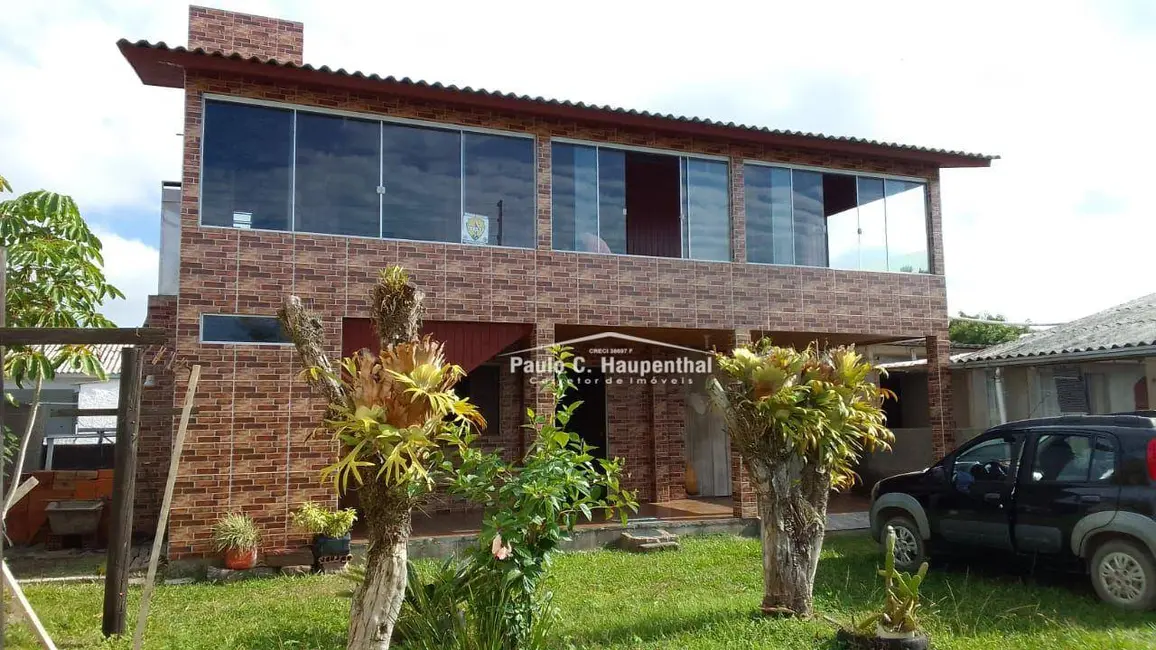 Foto 2 de Casa com 3 quartos à venda, 324m2 em Balneario Arroio Do Silva - SC