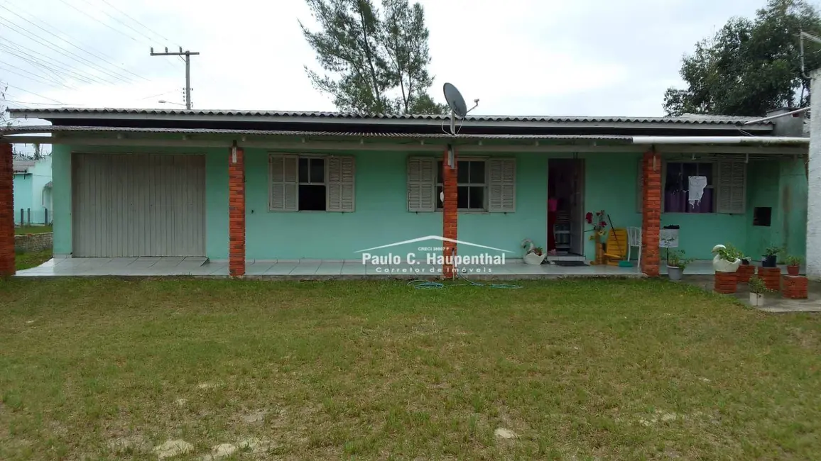 Foto 2 de Casa com 2 quartos à venda, 300m2 em Balneario Arroio Do Silva - SC