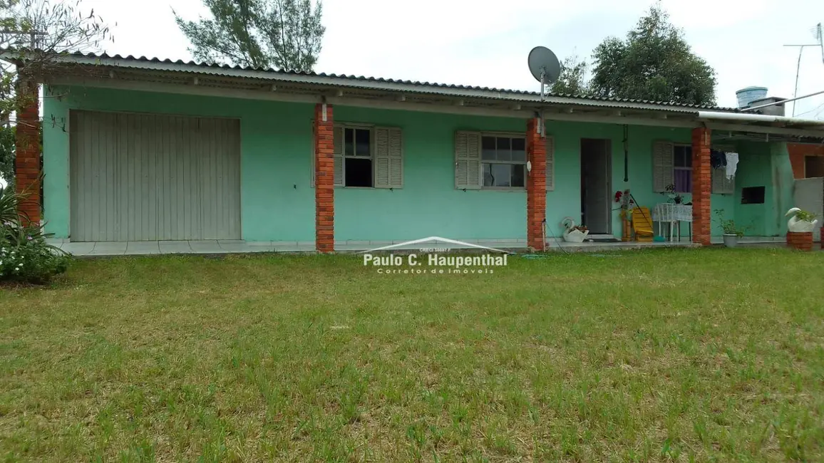 Foto 1 de Casa com 2 quartos à venda, 300m2 em Balneario Arroio Do Silva - SC
