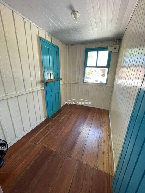 Foto 5 de Casa com 3 quartos à venda, 300m2 em Balneario Arroio Do Silva - SC