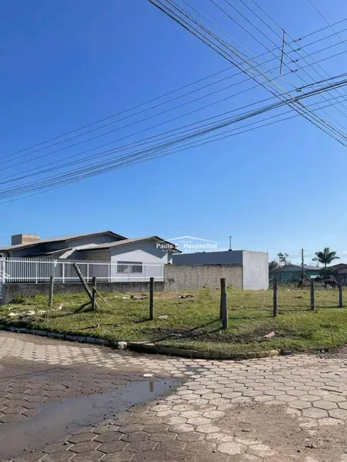 Terreno / Lote à venda, 300m2 em Balneario Arroio Do Silva - SC - imagem 2 Foto 2 de Terreno / Lote à venda, 300m2 em Balneario Arroio Do Silva - SC