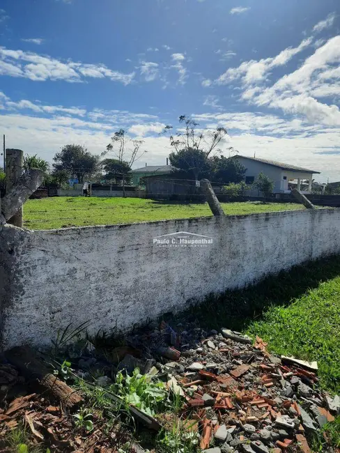 Foto 1 de Terreno / Lote à venda, 362m2 em Balneario Arroio Do Silva - SC