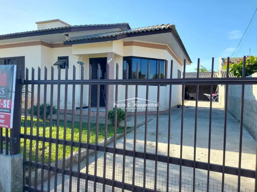 Foto 2 de Casa com 3 quartos à venda, 300m2 em Balneario Arroio Do Silva - SC