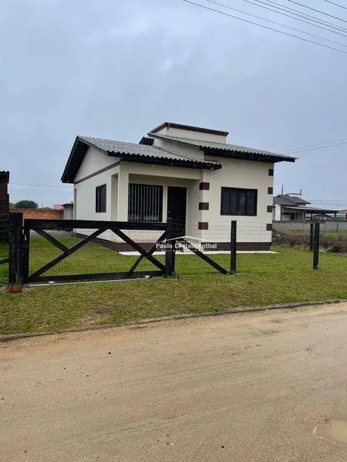 Foto 1 de Casa com 2 quartos à venda, 300m2 em Balneario Arroio Do Silva - SC