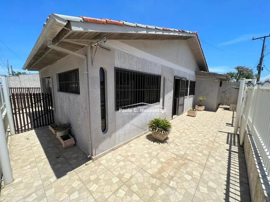 Foto 1 de Casa com 3 quartos à venda, 204m2 em Balneario Arroio Do Silva - SC
