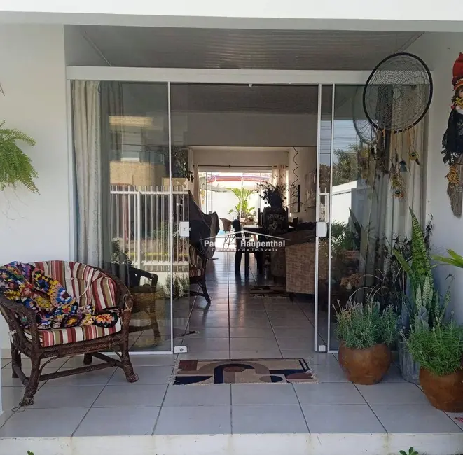 Foto 4 de Casa com 3 quartos à venda, 360m2 em Balneario Arroio Do Silva - SC