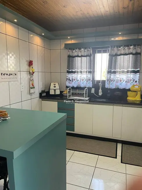 Casa com 4 quartos à venda, 1200m2 em Morro dos Conventos, Ararangua - SC - imagem 8 Foto 8 de Casa com 4 quartos à venda, 1200m2 em Morro dos Conventos, Ararangua - SC