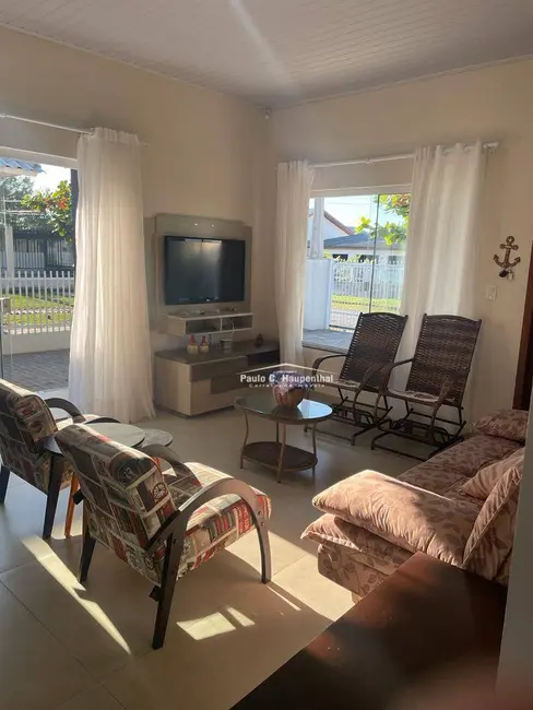 Foto 3 de Casa com 6 quartos à venda, 360m2 em Centro, Balneario Arroio Do Silva - SC
