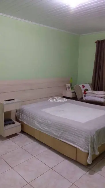 Foto 5 de Casa com 3 quartos à venda, 335m2 em Balneario Arroio Do Silva - SC