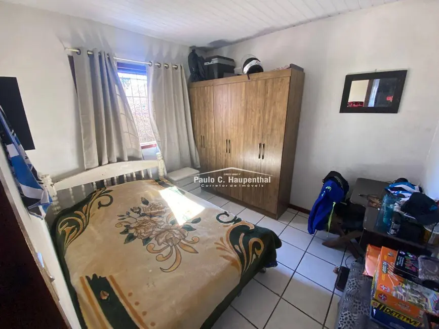 Foto 9 de Casa com 3 quartos à venda, 270m2 em Balneario Arroio Do Silva - SC