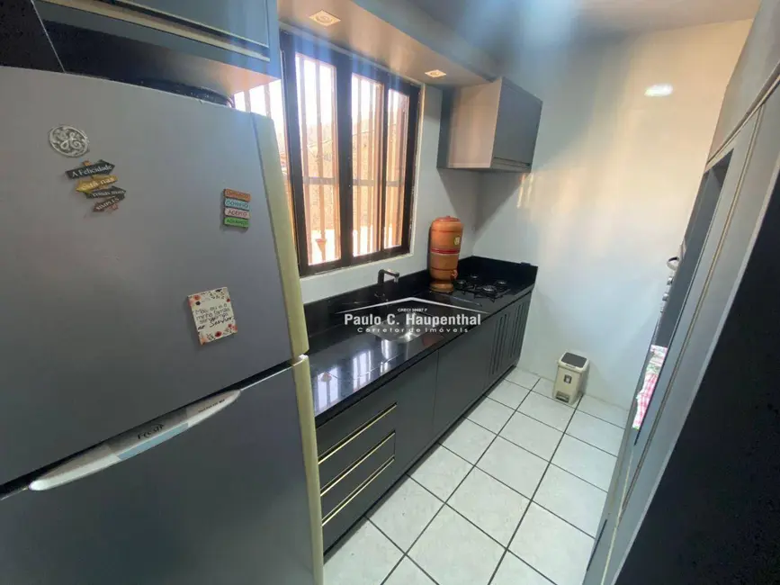 Foto 4 de Casa com 3 quartos à venda, 270m2 em Balneario Arroio Do Silva - SC