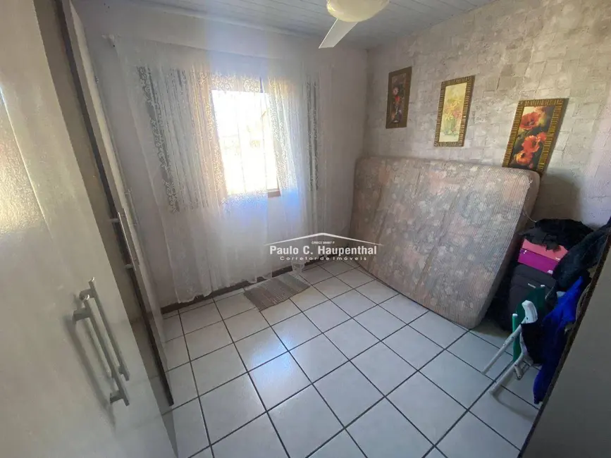 Foto 8 de Casa com 3 quartos à venda, 270m2 em Balneario Arroio Do Silva - SC