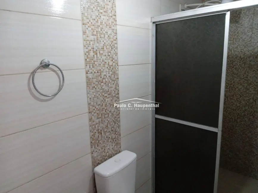 Foto 3 de Casa com 3 quartos à venda, 225m2 em Coloninha, Ararangua - SC