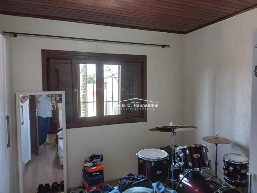 Foto 6 de Casa com 3 quartos à venda, 225m2 em Coloninha, Ararangua - SC