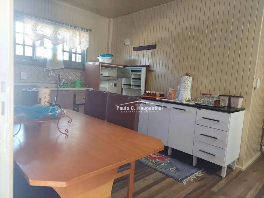 Foto 9 de Casa com 3 quartos à venda, 300m2 em Balneario Arroio Do Silva - SC