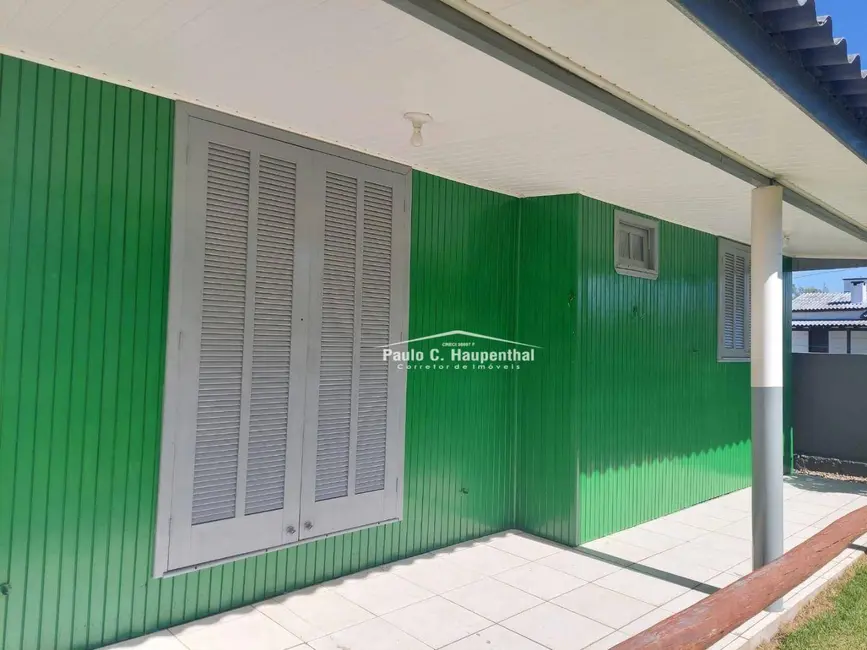 Foto 5 de Casa com 3 quartos à venda, 300m2 em Balneario Arroio Do Silva - SC