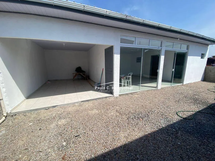 Foto 4 de Casa com 2 quartos à venda, 300m2 em Balneario Arroio Do Silva - SC