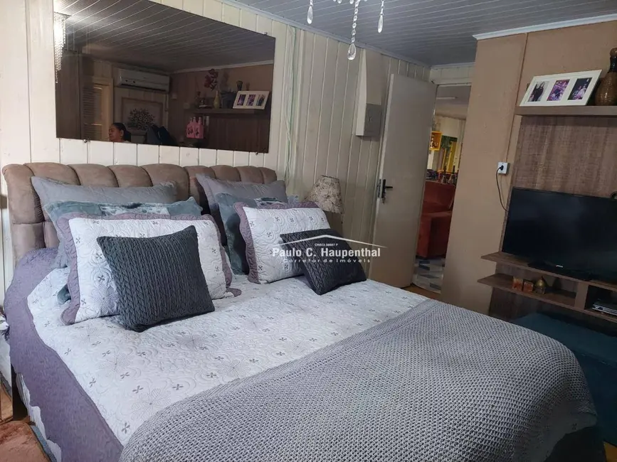 Foto 7 de Casa com 3 quartos à venda, 307m2 em Balneario Arroio Do Silva - SC