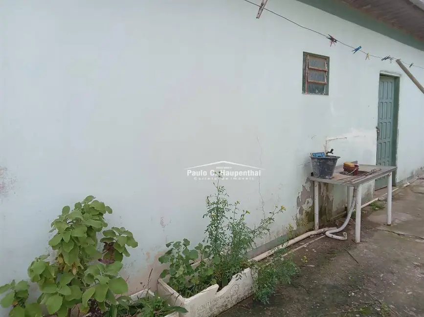 Casa com 3 quartos à venda, 375m2 em Lagoão, Ararangua - SC - imagem 8 Foto 8 de Casa com 3 quartos à venda, 375m2 em Lagoão, Ararangua - SC