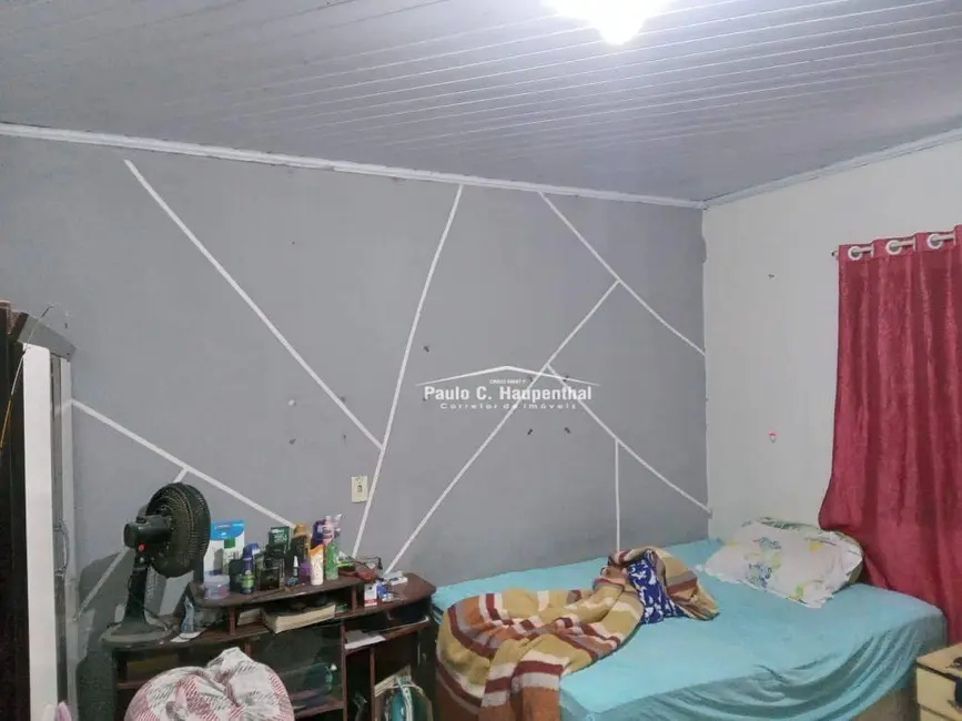 Casa com 3 quartos à venda, 375m2 em Lagoão, Ararangua - SC - imagem 4 Foto 4 de Casa com 3 quartos à venda, 375m2 em Lagoão, Ararangua - SC