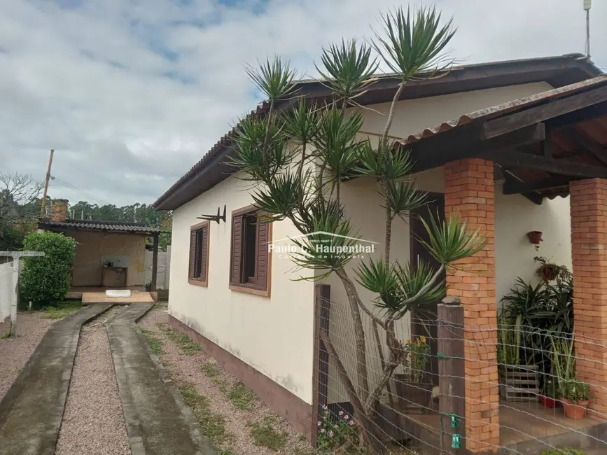 Foto 1 de Casa com 2 quartos à venda, 420m2 em Coloninha, Ararangua - SC