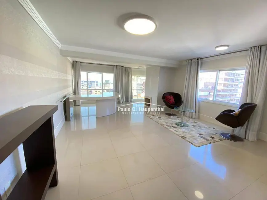 Foto 2 de Apartamento com 4 quartos à venda, 280m2 em Capao Da Canoa - RS