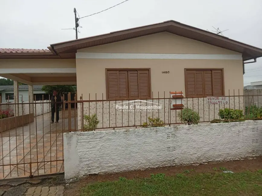 Foto 1 de Casa com 4 quartos à venda, 324m2 em Coloninha, Ararangua - SC