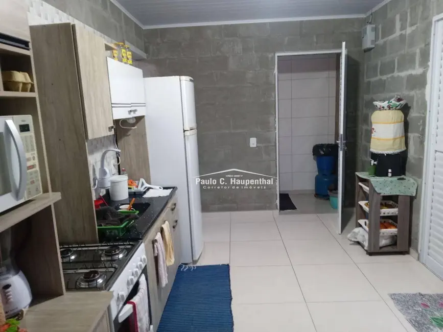 Foto 4 de Casa com 2 quartos à venda, 300m2 em Balneario Arroio Do Silva - SC