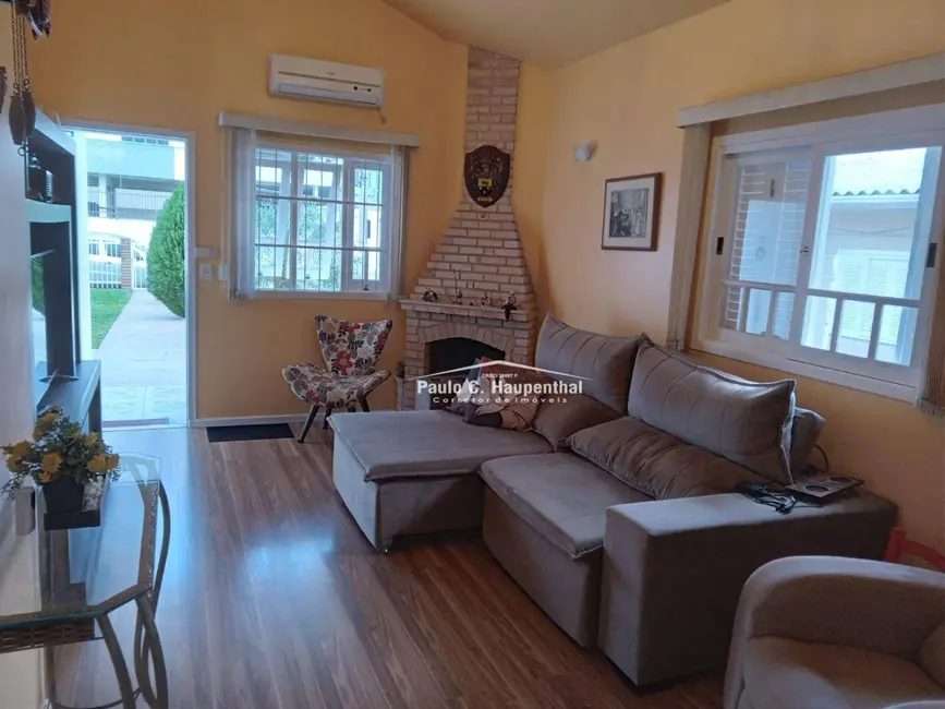 Casa com 3 quartos à venda, 480m2 em Coloninha, Ararangua - SC - imagem 9 Foto 9 de Casa com 3 quartos à venda, 480m2 em Coloninha, Ararangua - SC