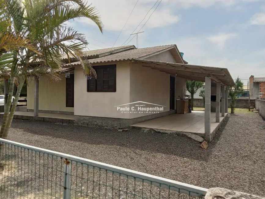 Foto 1 de Casa com 3 quartos à venda, 450m2 em Balneario Arroio Do Silva - SC