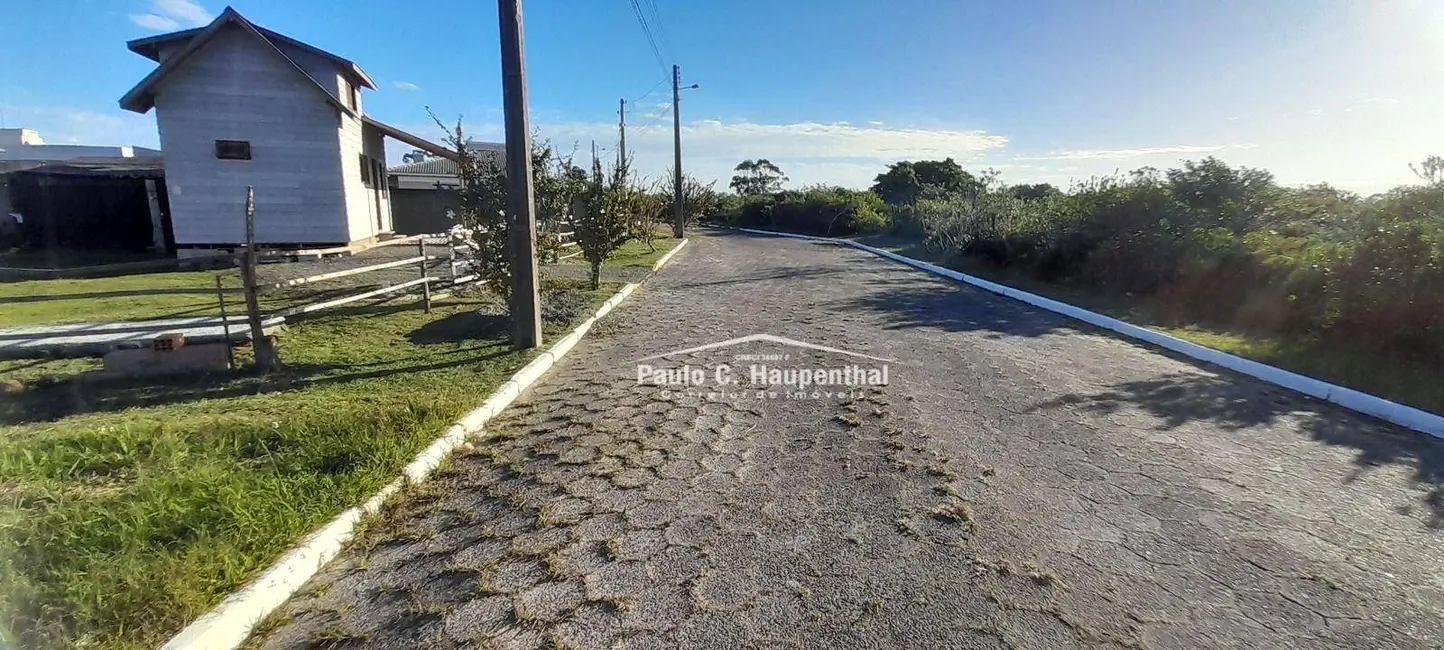 Foto 3 de Casa com 1 quarto à venda, 367m2 em Balneario Arroio Do Silva - SC